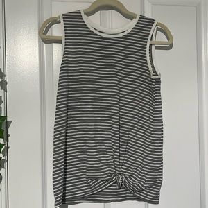 SO tank top, x-small, gray and white